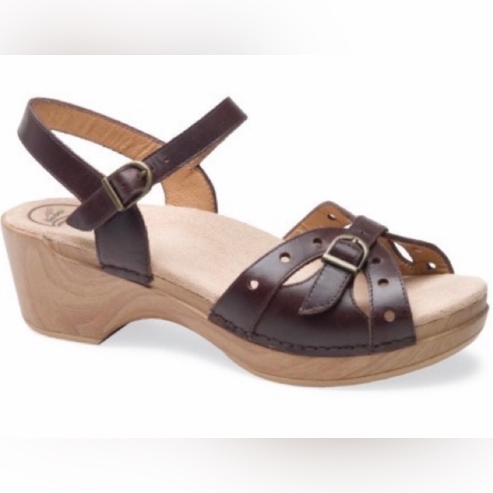 Dansko Sissy Leather Sandal; super comfortable!